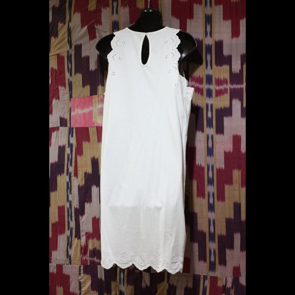 J. CREW Solid White Scalloped Edge Dress - Picture 2 of 5